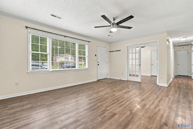6402 Sandia Boulevard NW, Huntsville, AL 35810
