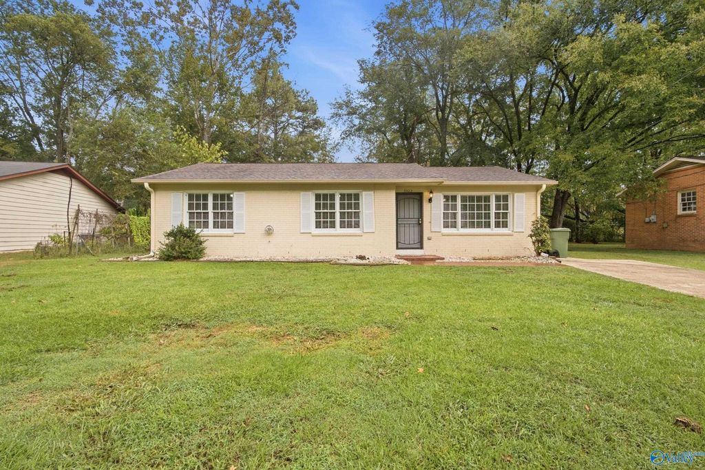 6402 Sandia Boulevard NW, Huntsville, AL 35810