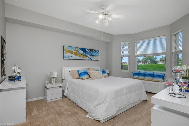 2700 Cypress Trace CIR # 3115, Naples, FL 34119