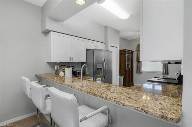 2700 Cypress Trace CIR # 3115, Naples, FL 34119