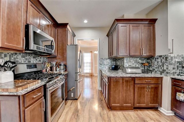 6769 Winterberry Ridge Drive, Stone Mountain, GA 30087