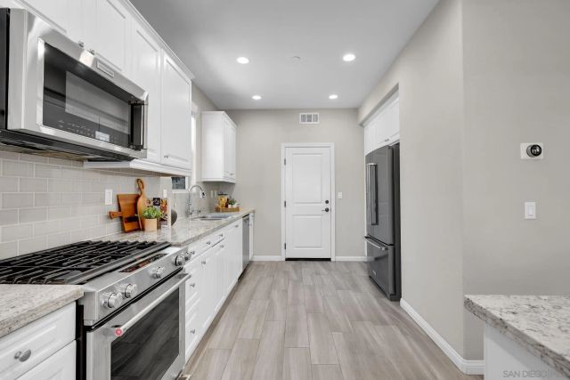 16316 Veridian Cir, San Diego, CA 92127