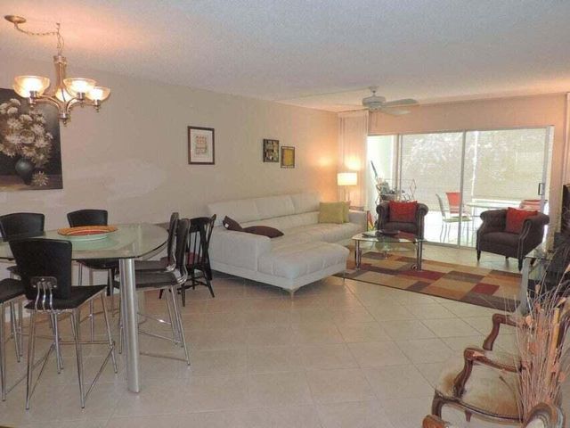 20 Celestial Way 105, Juno Beach, FL 33408