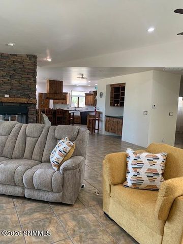 4 Mount Olympus Road, Silver City, NM 88061