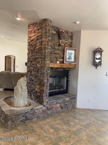 4 Mount Olympus Road, Silver City, NM 88061