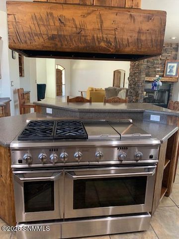 4 Mount Olympus Road, Silver City, NM 88061