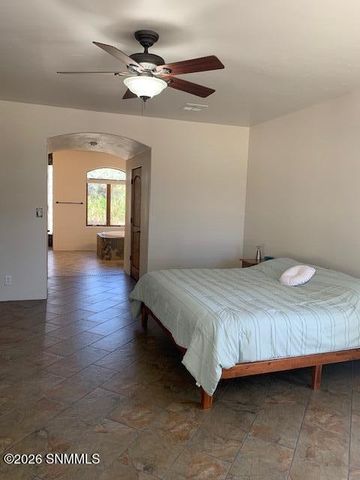 4 Mount Olympus Road, Silver City, NM 88061