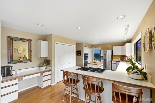 18926 NE 127th Street, Redmond, WA 98052