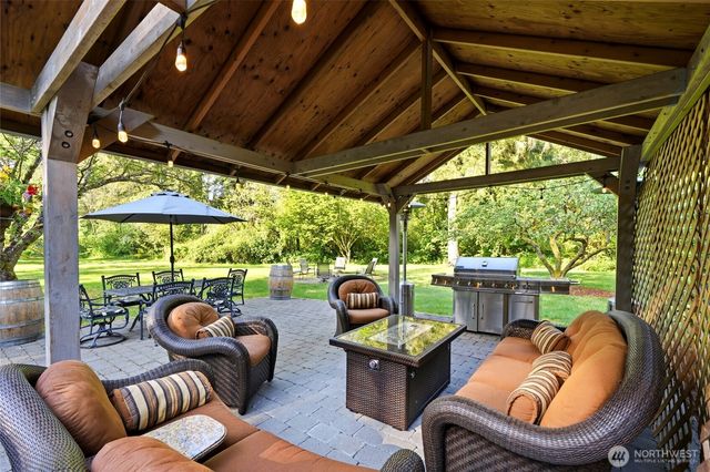18926 NE 127th Street, Redmond, WA 98052