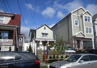 197 Fairmount Ave, Newark City, NJ 07103