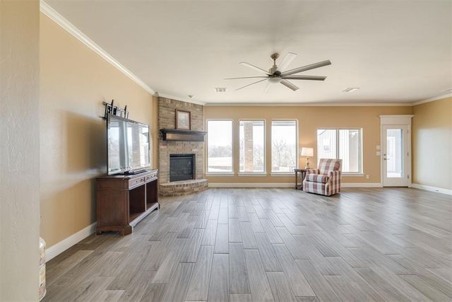 13675 Creek View Drive, Edmond, OK 73025