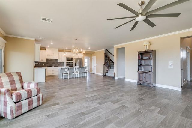 13675 Creek View Drive, Edmond, OK 73025