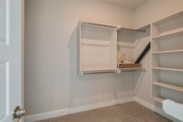 13675 Creek View Drive, Edmond, OK 73025