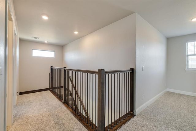 13675 Creek View Drive, Edmond, OK 73025