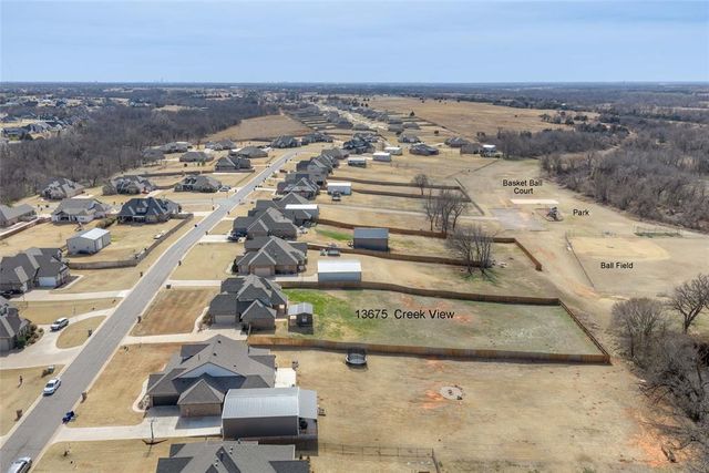 13675 Creek View Drive, Edmond, OK 73025