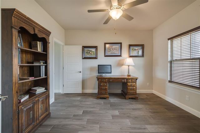 13675 Creek View Drive, Edmond, OK 73025