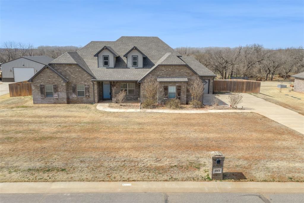 13675 Creek View Drive, Edmond, OK 73025