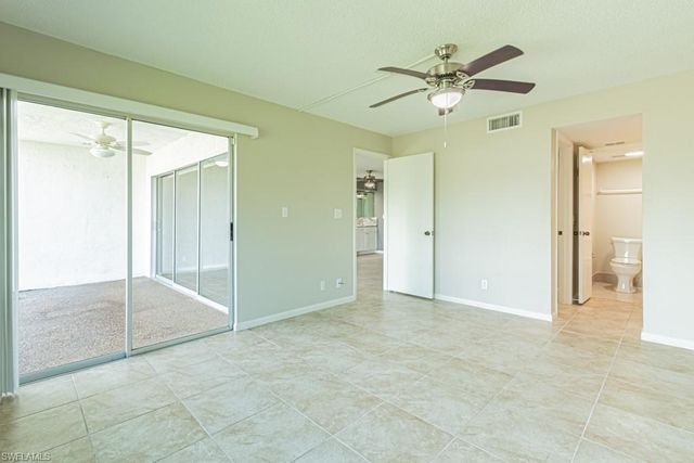 149 Palm DR 17, Naples, FL 34112