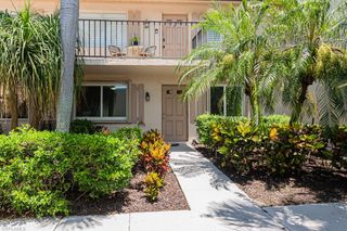 149 Palm DR 17, Naples, FL 34112