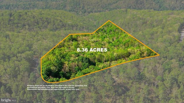 1856 CROSSINGS VIEW RD, Paw Paw, WV 25434