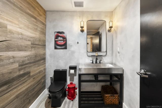 350 11Th Ave 134, San Diego, CA 92101