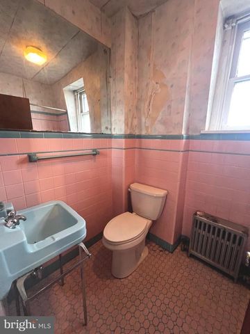 101 TREE ST, Philadelphia, PA 19148