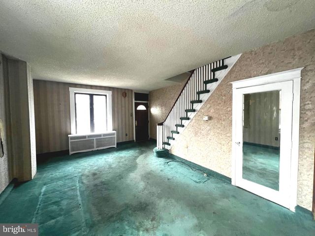 101 TREE ST, Philadelphia, PA 19148