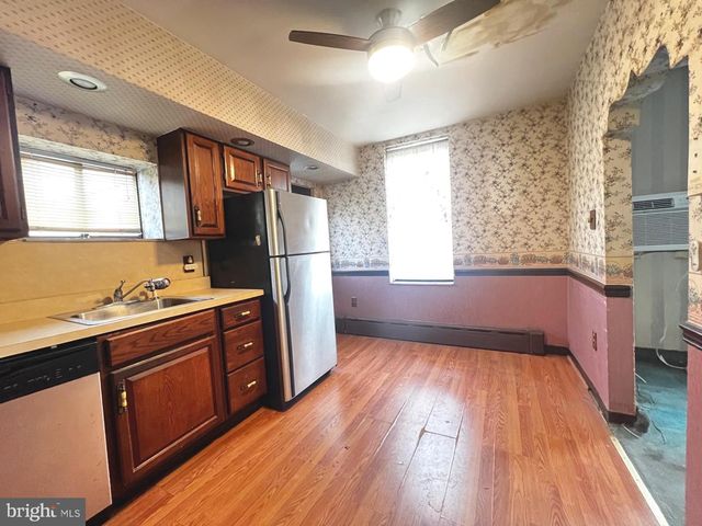 101 TREE ST, Philadelphia, PA 19148