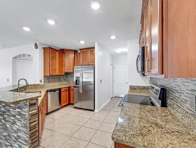 1966 HAWKS VIEW DRIVE, Ruskin, FL 33570