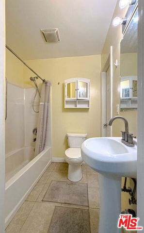 1409 S New Hampshire Avenue, Los Angeles, CA 90006