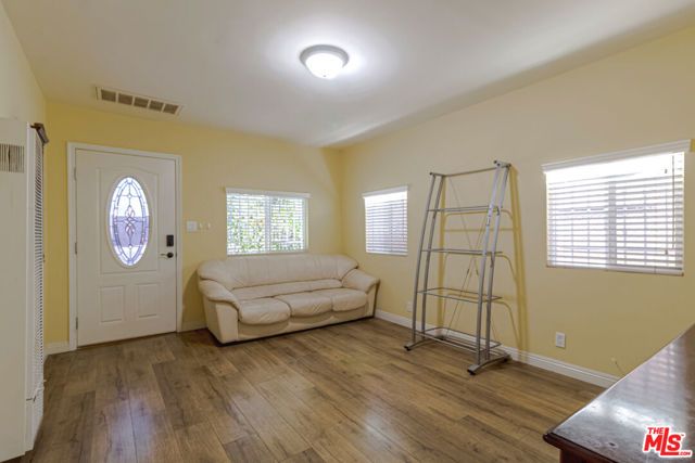 1409 S New Hampshire Avenue, Los Angeles, CA 90006