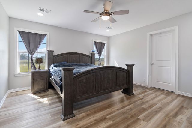 191 Johnny Drive, Science Hill, KY 42553