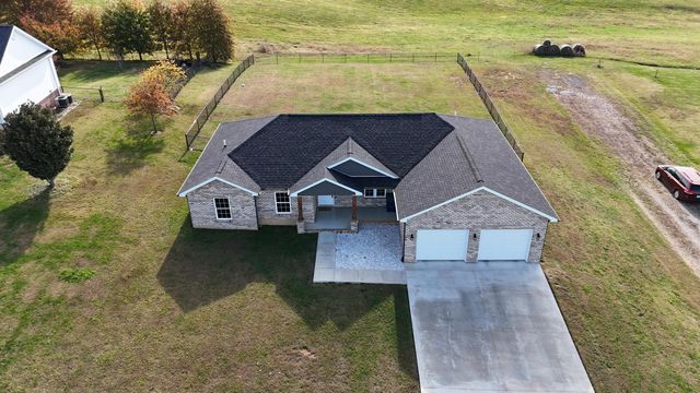 191 Johnny Drive, Science Hill, KY 42553