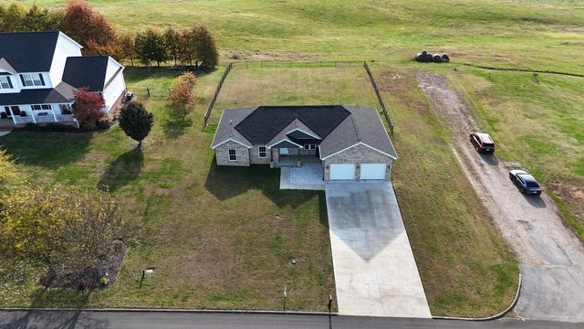 191 Johnny Drive, Science Hill, KY 42553