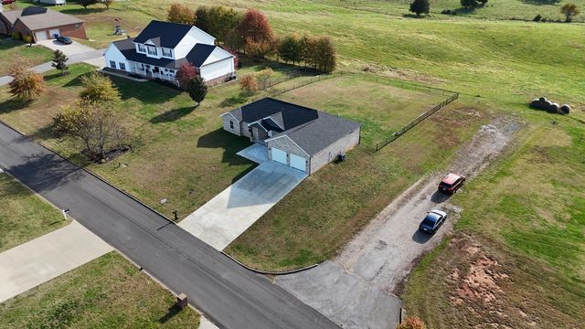 191 Johnny Drive, Science Hill, KY 42553