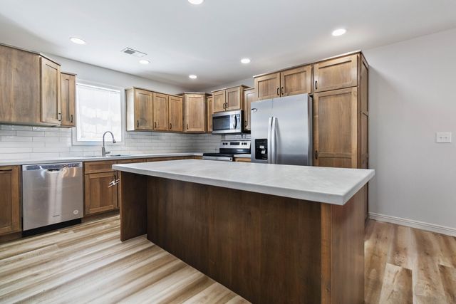 191 Johnny Drive, Science Hill, KY 42553
