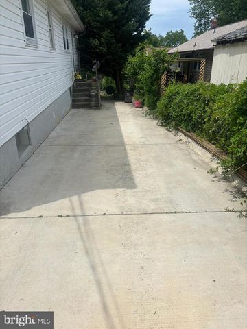 311 HARLEM LN, Baltimore, MD 21228