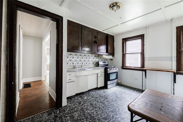 208 Kenwood Avenue, Rochester, NY 14611