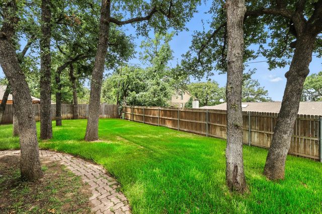 517 Indian Creek Drive, Trophy Club, TX 76262