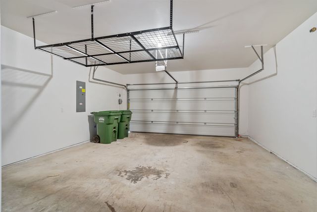 1112 Goldenrod Drive, Godley, TX 76044