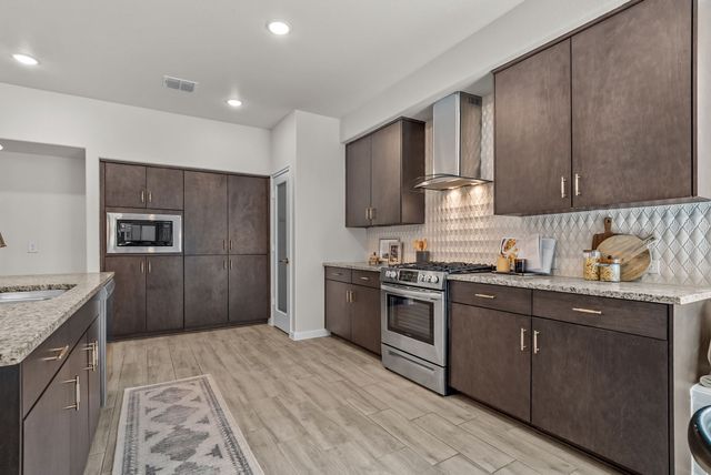 1112 Goldenrod Drive, Godley, TX 76044