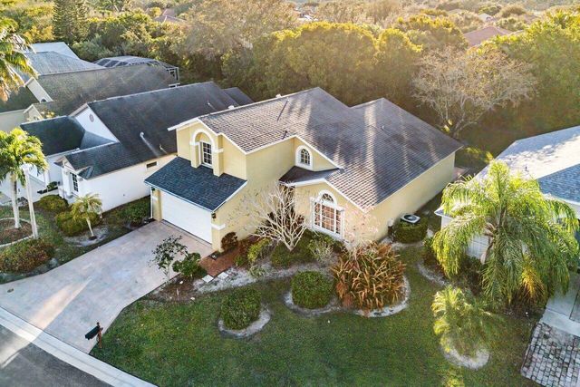 2224 Soundings Court, Greenacres, FL 33413