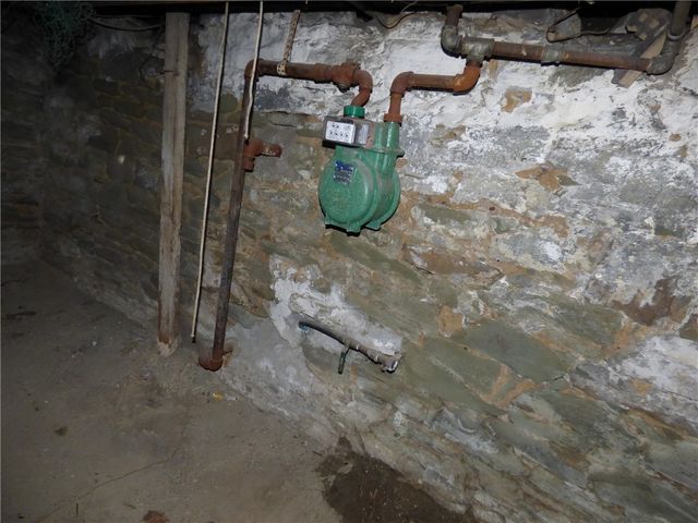 211 Amherst St, Elliott, PA 15220