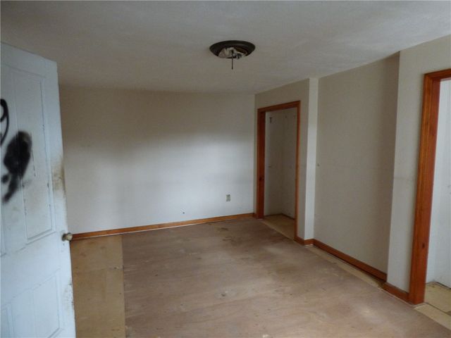 211 Amherst St, Elliott, PA 15220