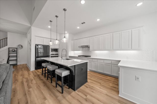 2409 Plover Lane, Argyle, TX 76226