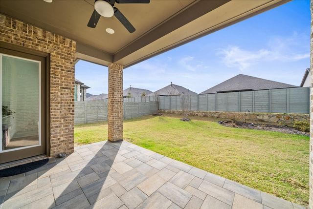 2409 Plover Lane, Argyle, TX 76226