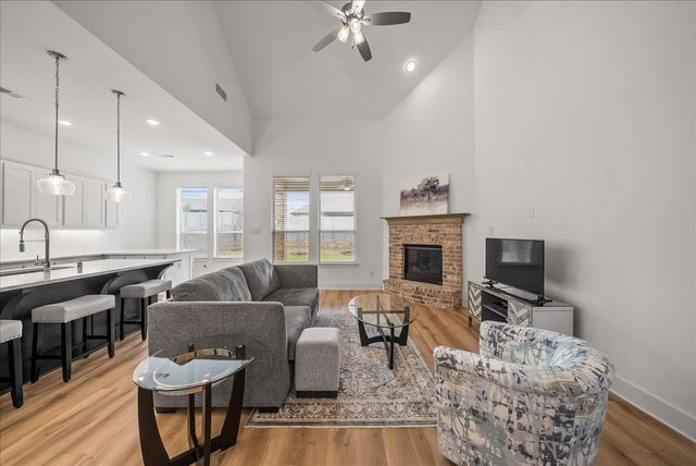 2409 Plover Lane, Argyle, TX 76226