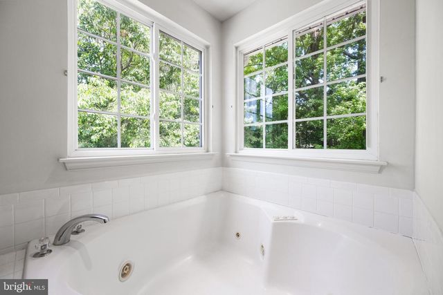 8625 SHADOW LN, Delmar, MD 21875
