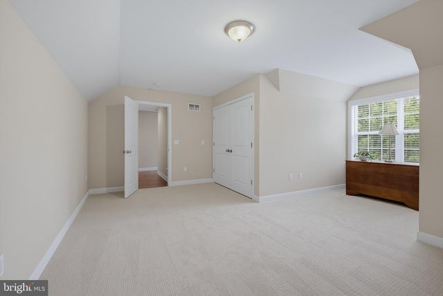 116 HAWTHORNE CIR, Lancaster, PA 17602