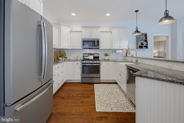 116 HAWTHORNE CIR, Lancaster, PA 17602